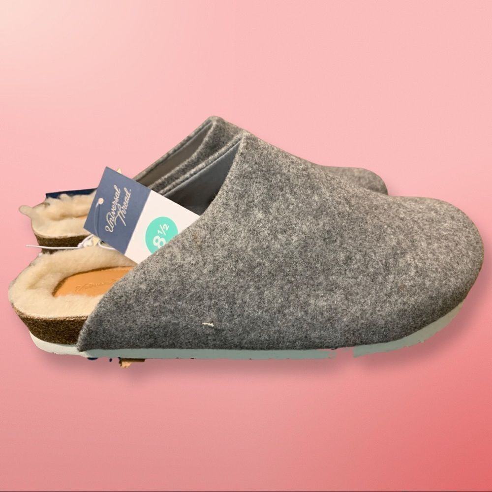 NWT Universal Thread Bev Flats Gray   